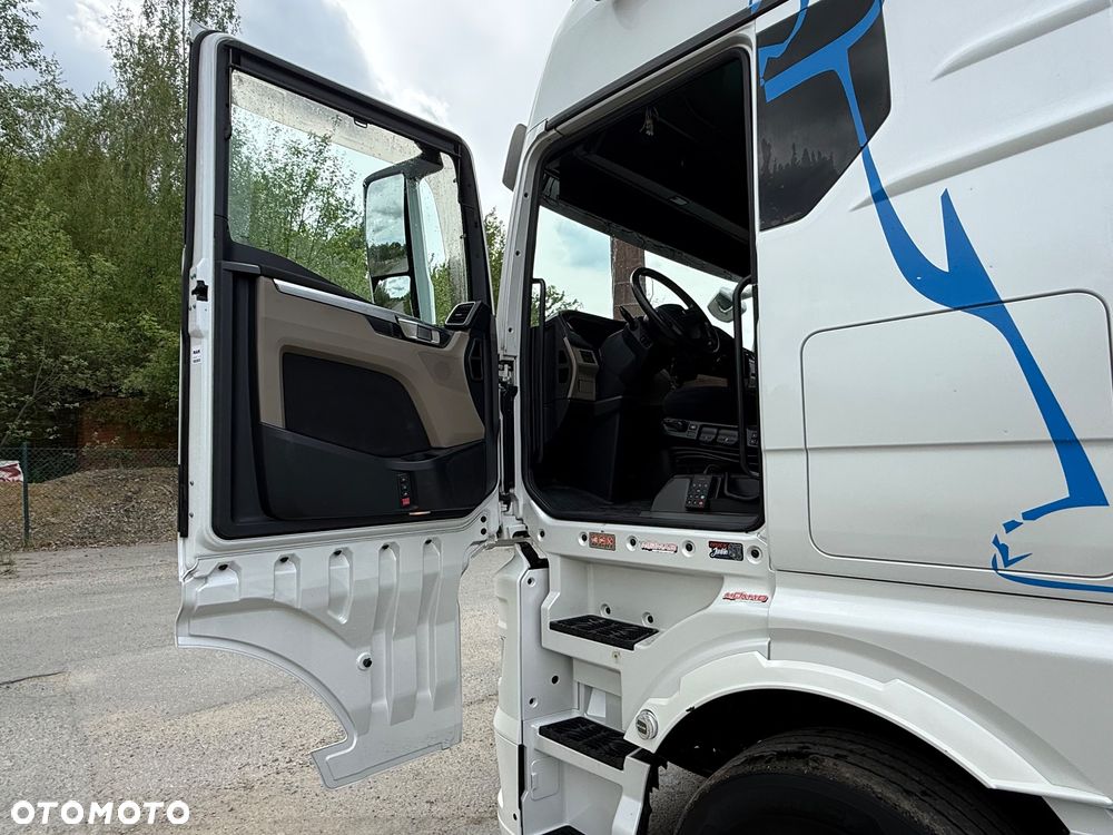 MAN TGX 18.510 *XXL* RETARDER* FULL LED* KLIMA POSTOJOWA* LODÓWKA* KONTRAKT SERWISOWY* 315/70* Z FRANCJI* SUPER STAN - 17
