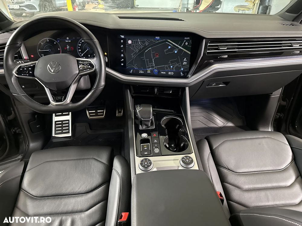 Volkswagen Touareg V6 TDI 4MOTION R-Line - 10