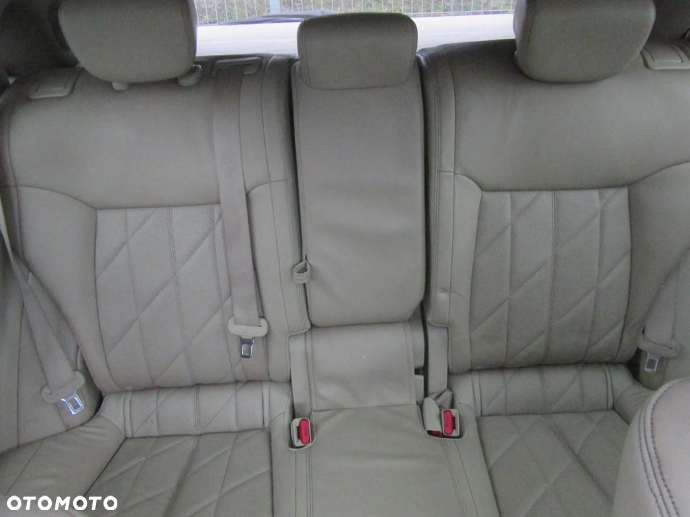 KANAPA TYŁ Infiniti FX37 II S51 QX70 2009 Wszystkie części