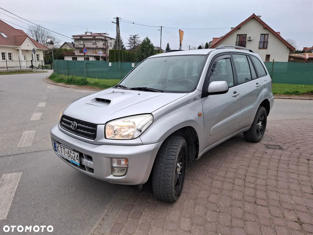 Toyota RAV4 2.0 D-4D 4x4 - 3
