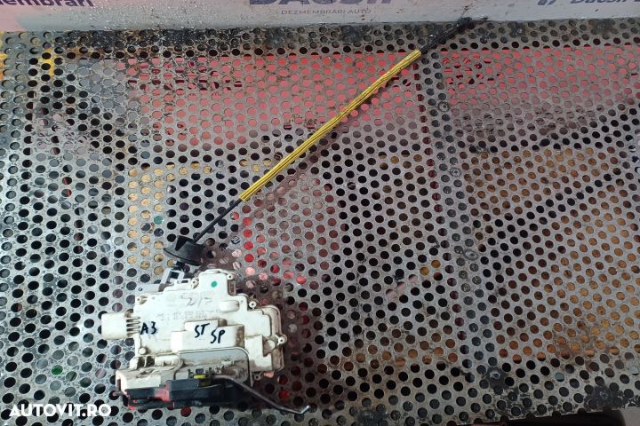 Broasca usa spate stanga 4F0839015 Audi A3 8L [facelift] [2000 - 2003 - 1