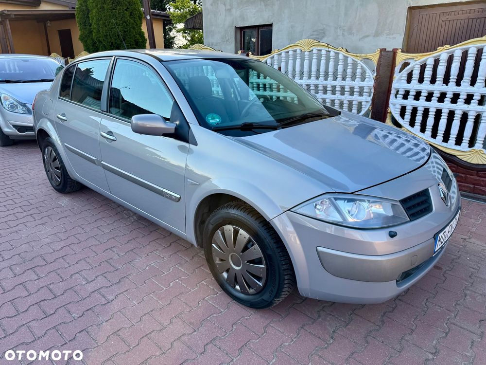 Renault Megane - 1