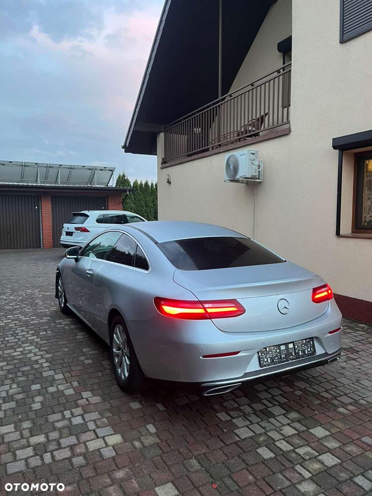 Mercedes-Benz Klasa E 200 9G-TRONIC Avantgarde - 2