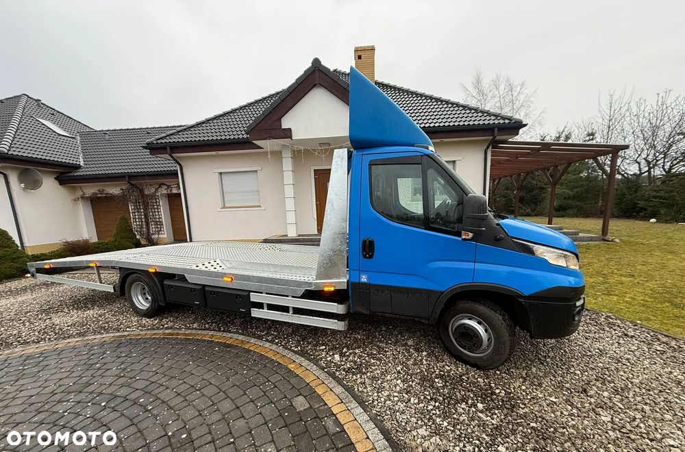 Iveco Daily  72C18  7200 DMC LAWETA