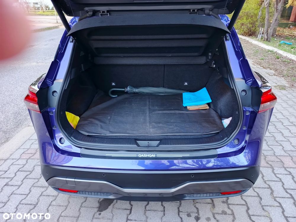 Nissan Qashqai 1.3 DIG-T N-Connecta DCT - 10