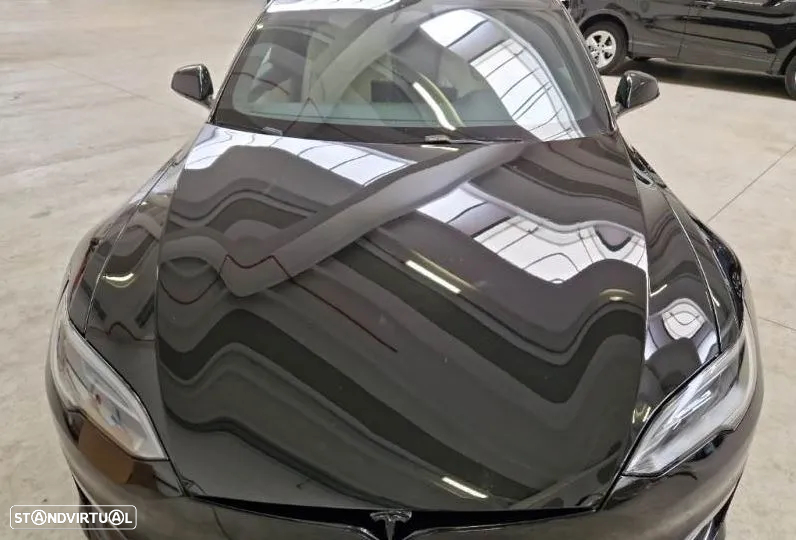 Tesla Model S Plaid - 14
