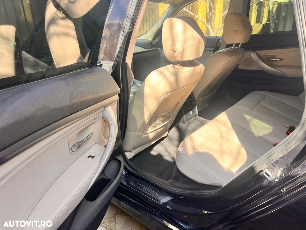 BMW Seria 3 320d Aut. - 9