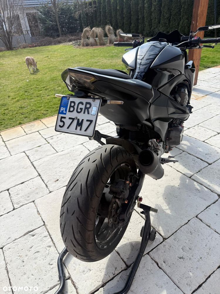 Kawasaki Z - 6