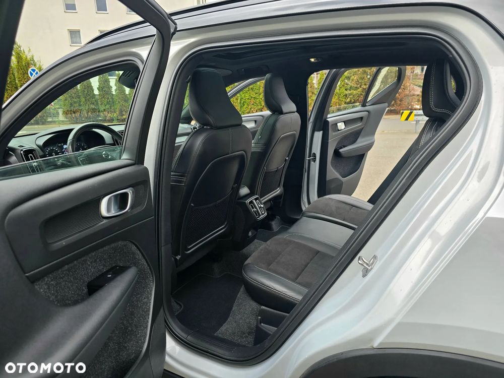 Volvo XC 40 - 11