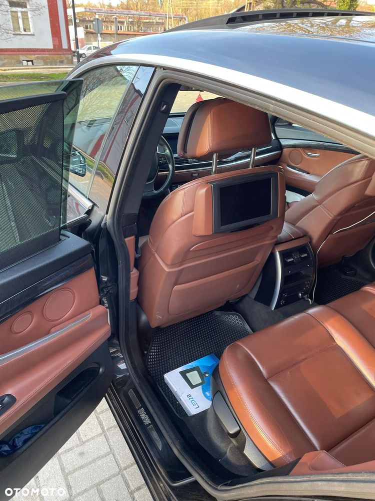 BMW 5GT 530d - 11