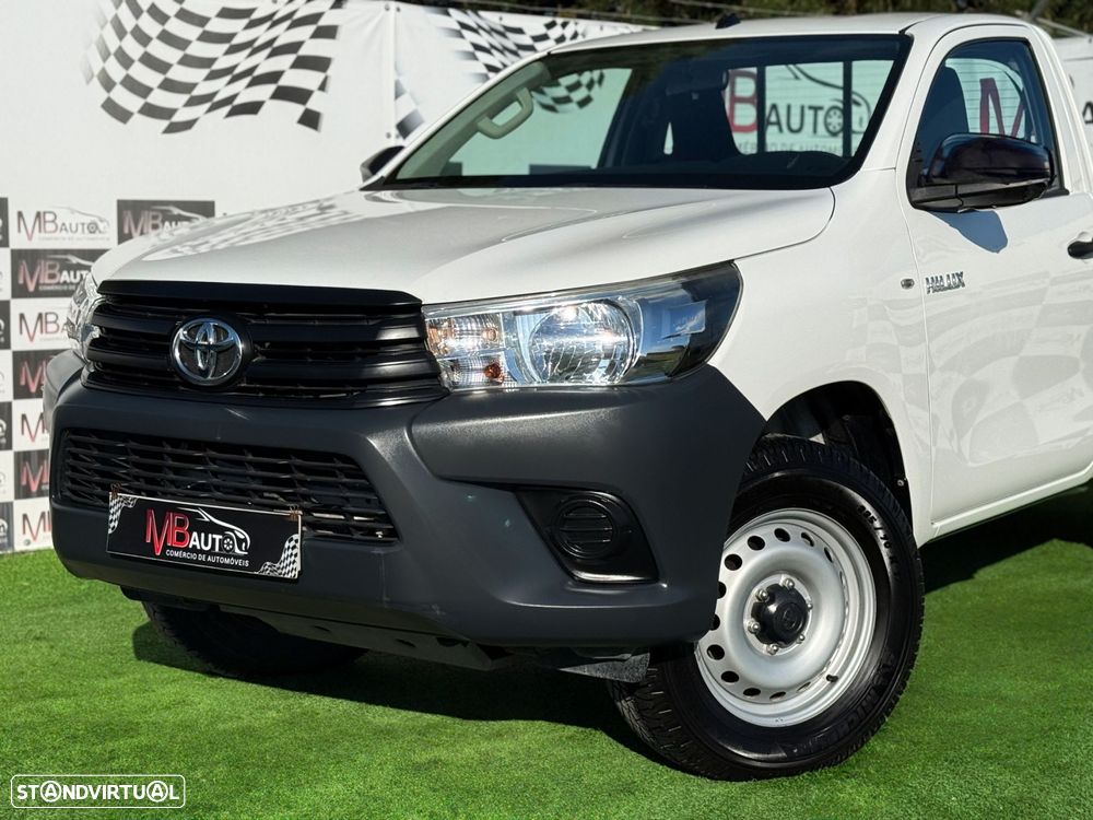 Toyota Hilux 2.4 D-4D 4WD CE CH - 3