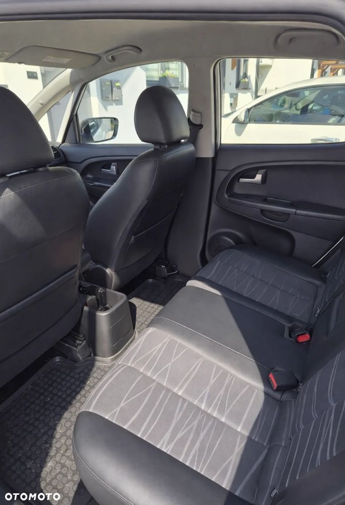 Kia Venga 1.6 CRDi 128 Mind - 18