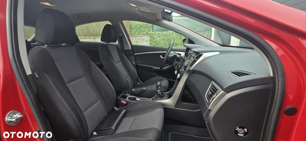 Hyundai i30 - 30