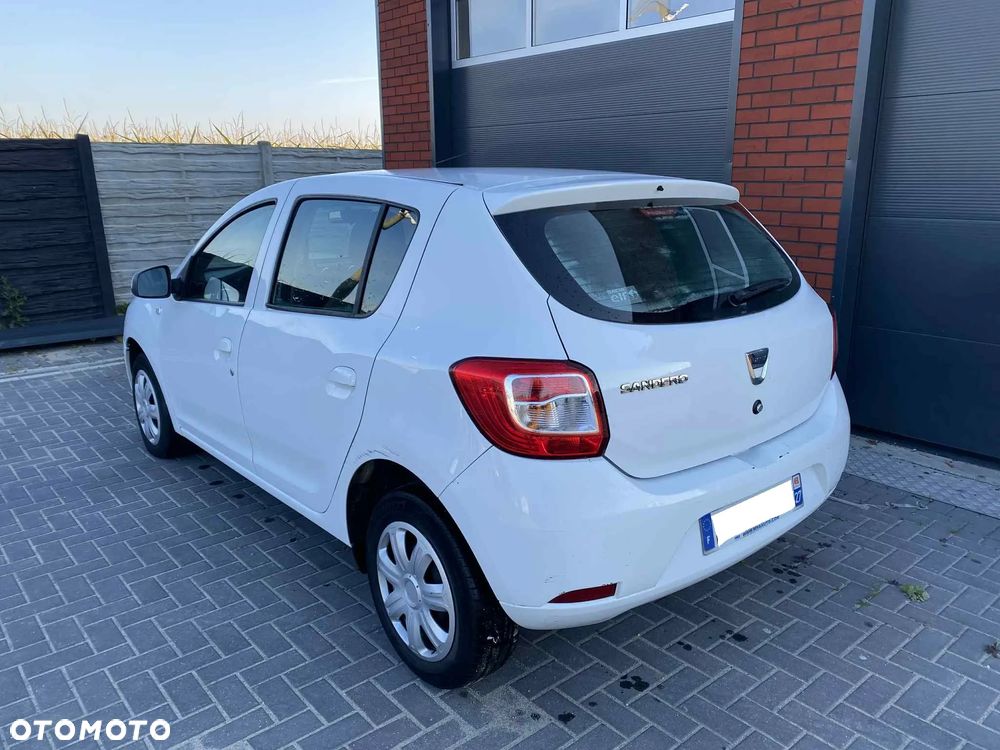 Dacia Sandero TCe 90 Laureate - 34