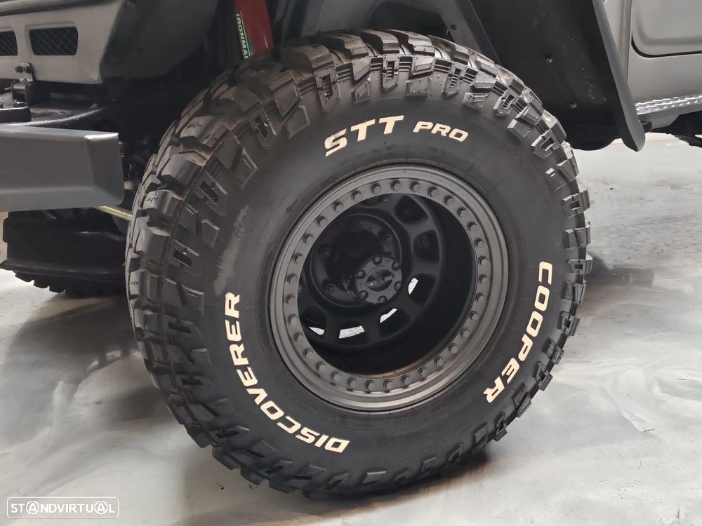 Toyota Land Cruiser - 18