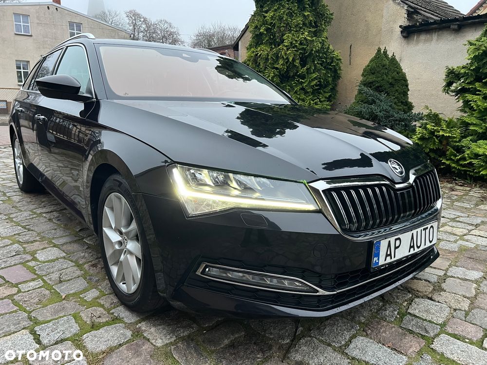 Skoda Superb 1.6 TDI DSG Ambition - 9
