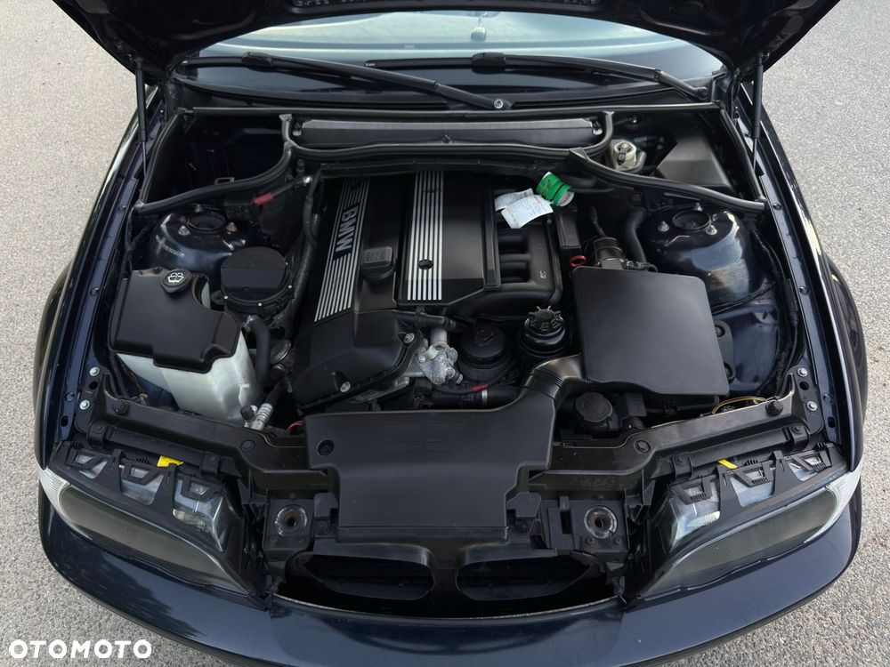 BMW Seria 3 320Ci - 25