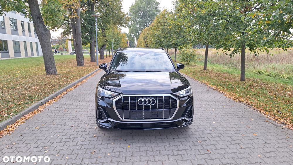 Audi Q3 45 TFSIe S tronic S line - 25