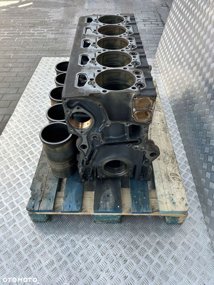 BLOK SILNIKA DC9 39 LO1 SCANIA 9L XPI - 3