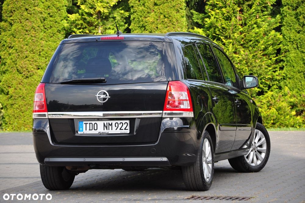 Opel Zafira 1.8 Cosmo - 14