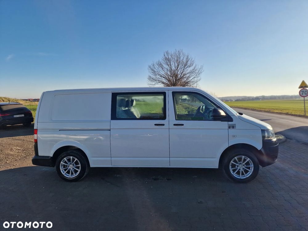Volkswagen Transporter - 9