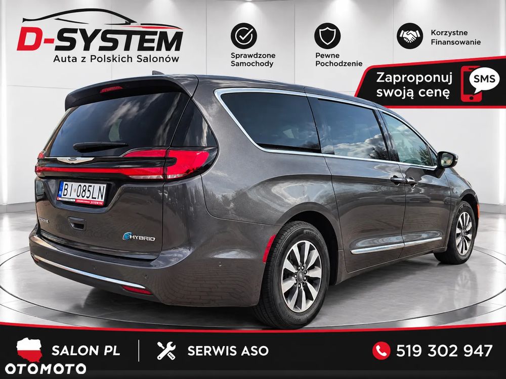 Chrysler Pacifica - 37
