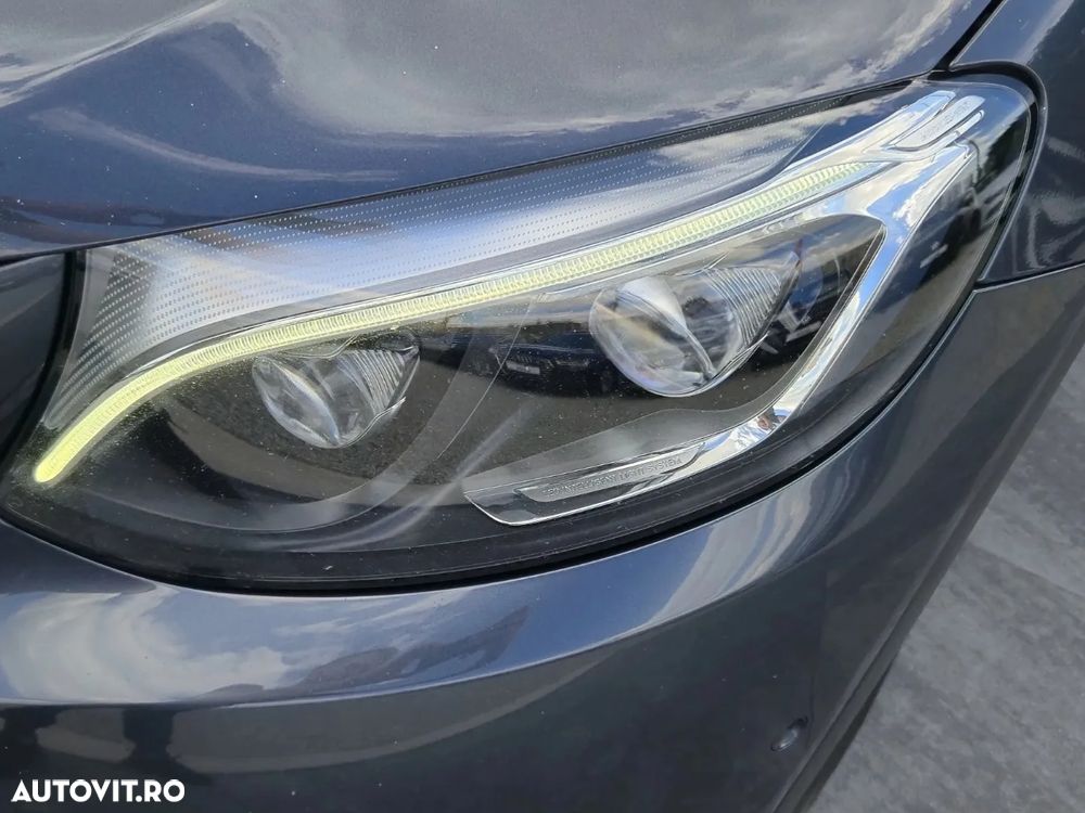 Mercedes-Benz GLC 220 d 4Matic 9G-TRONIC Exclusive - 30