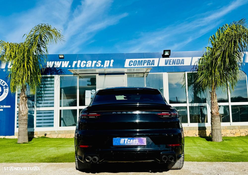 Porsche Cayenne Coupé E-Hybrid Platinum Edition - 8