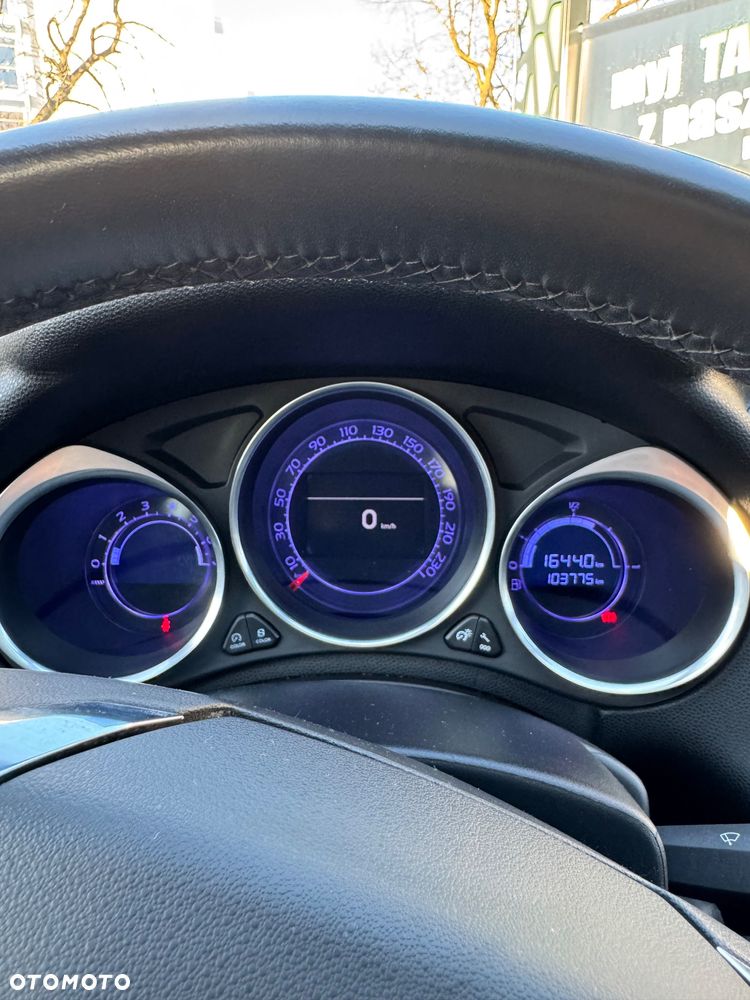 DS Automobiles DS 4 Crossback - 16