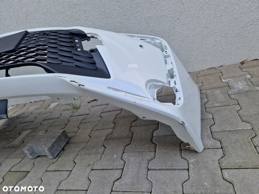 Zderzak Toyota Corolla XII E210 E21 sedan - 10