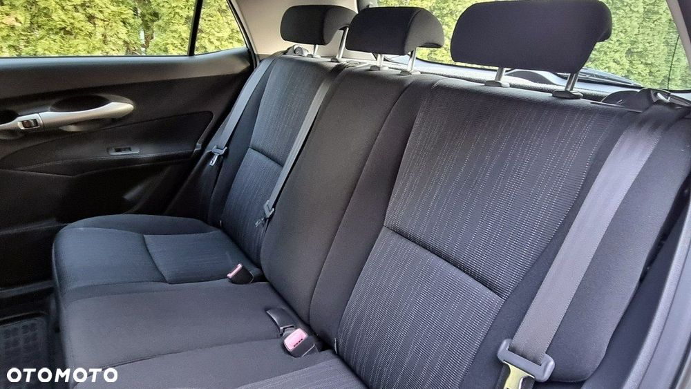 Toyota Auris - 16