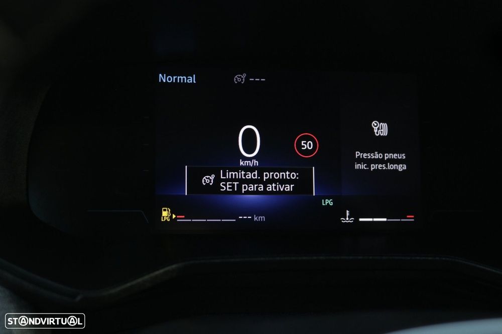 Renault Clio 1.0 TCe Evolution Bi-Fuel - 45