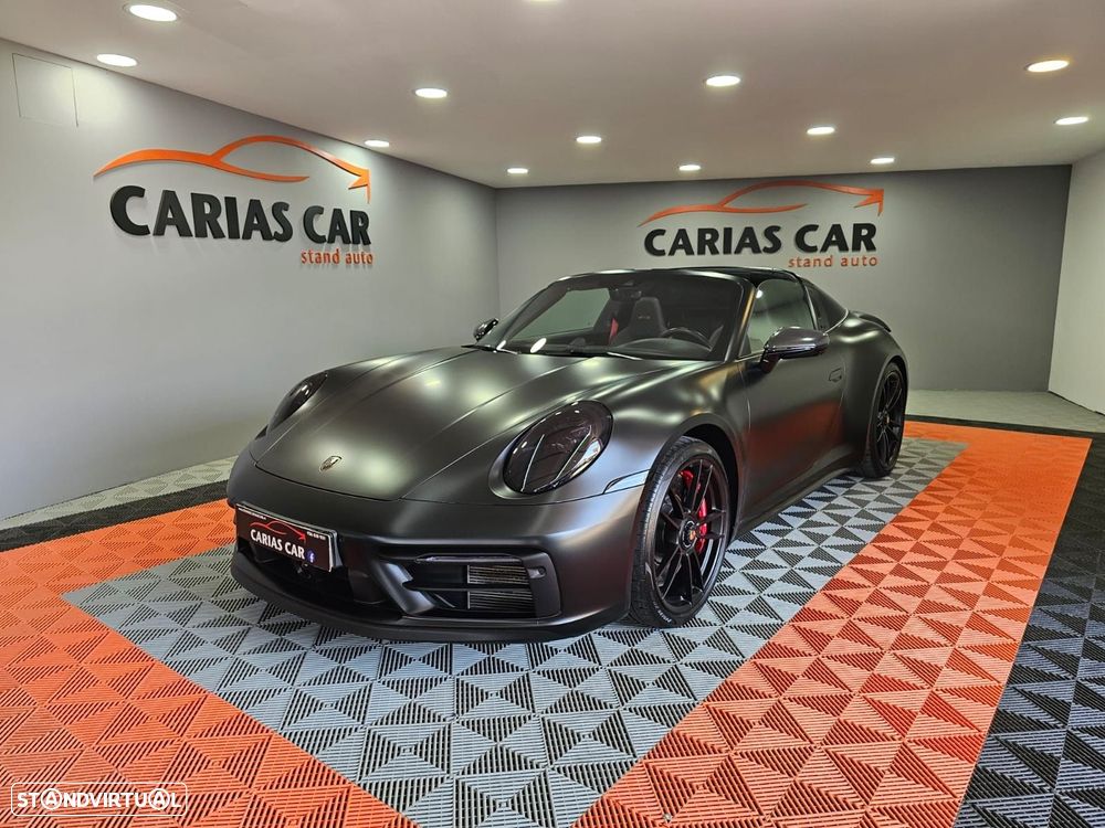 Porsche 911 Série F - 2