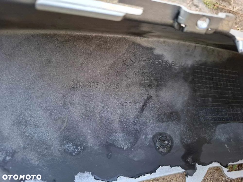 Zderzak przedni przód mercedes C klasa W205 6x PDC - 8