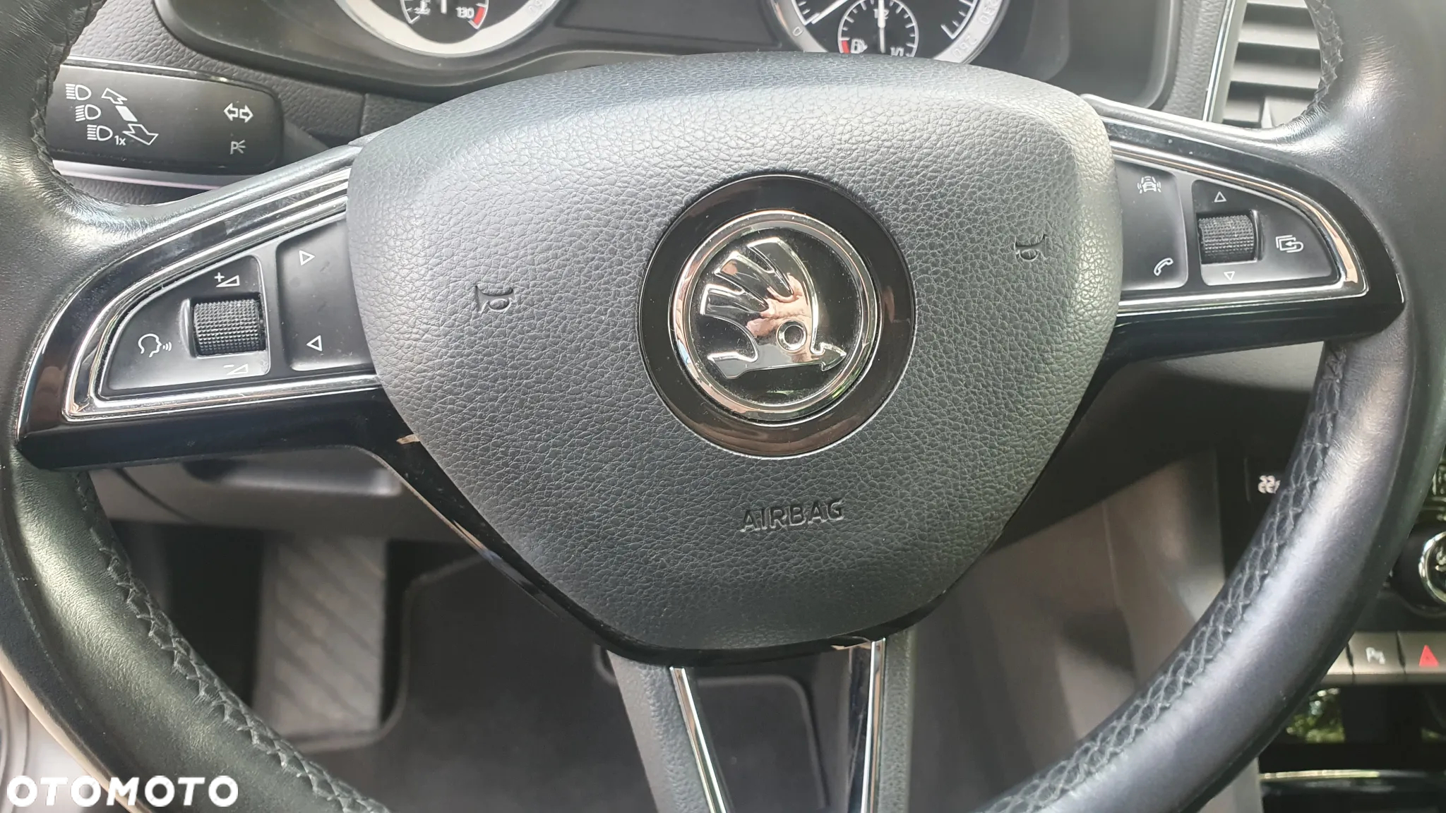 Skoda Karoq 1.6 TDI SCR 4x2 Style DSG - 11