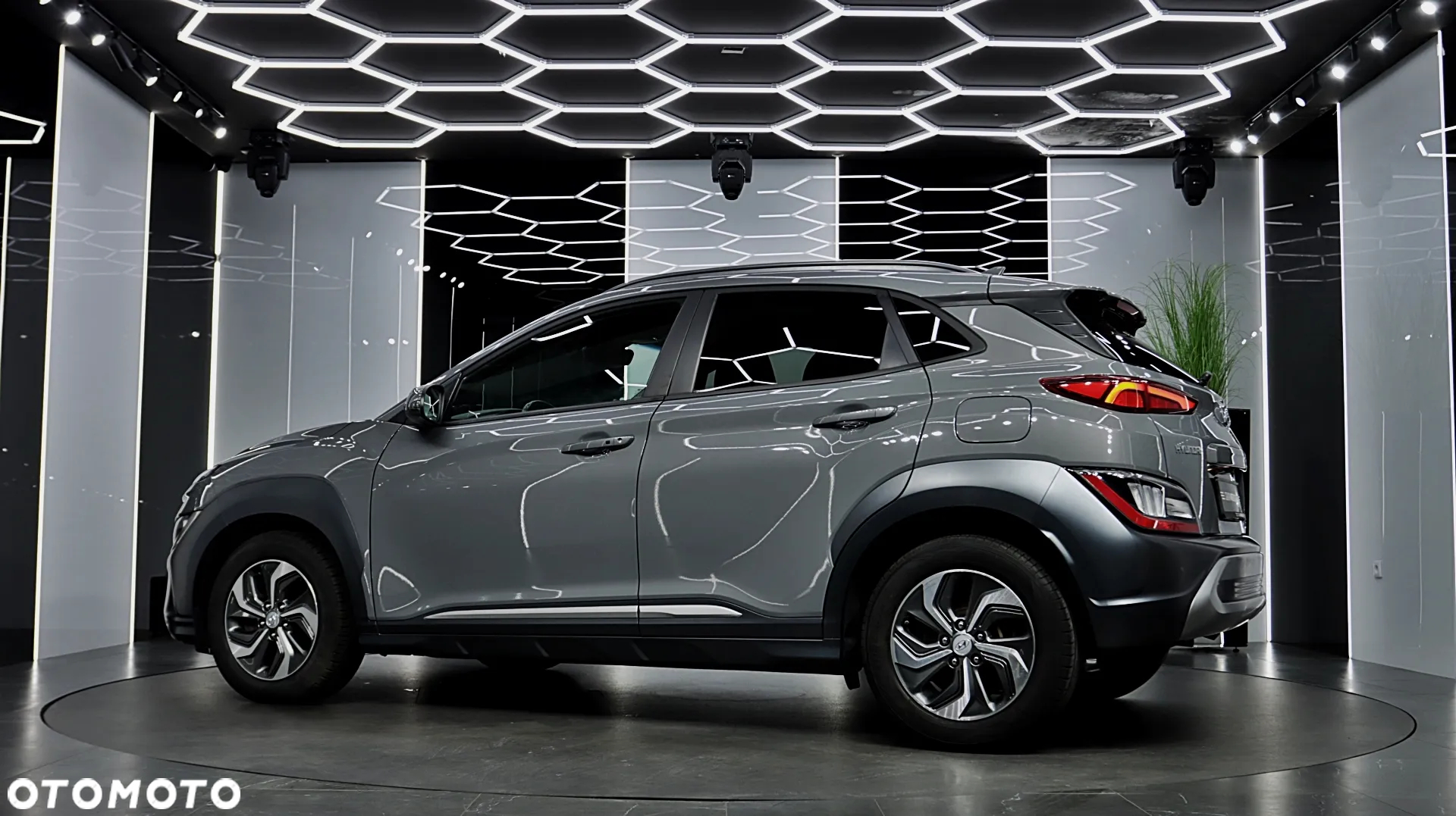 Hyundai Kona - 5