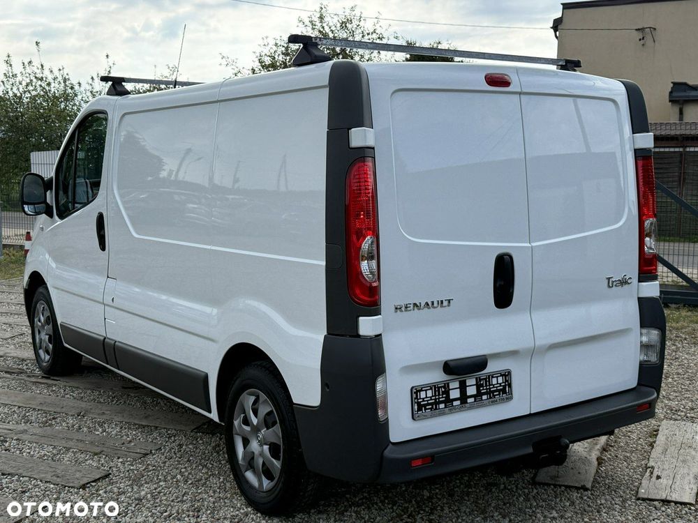 Renault Trafic - 18