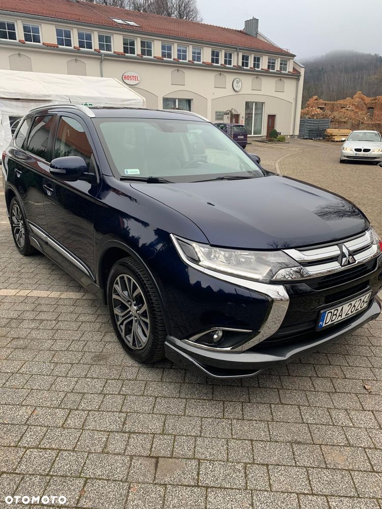 Mitsubishi Outlander 2.0 Instyle Navi CVT - 6