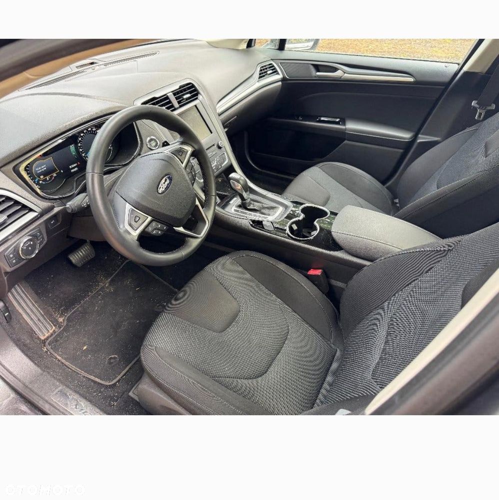 Ford Mondeo 2.0 TDCi PowerShift-Aut Allrad Titanium - 3