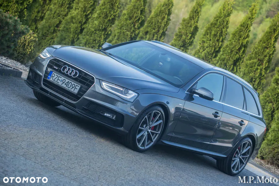 Audi A4 Avant 3.0 TDI DPF quattro S line Sportpaket - 12