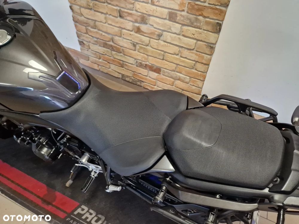 Yamaha NIKEN - 22