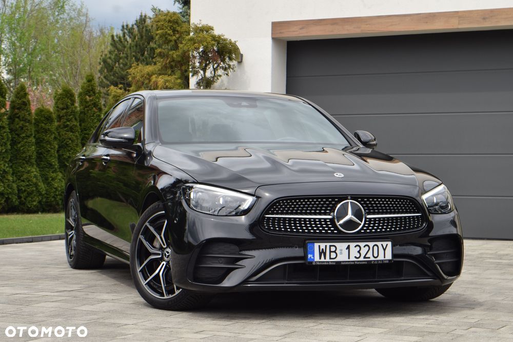 Mercedes-Benz Klasa E 220 d 4-Matic AMG/Avantgarde - 33