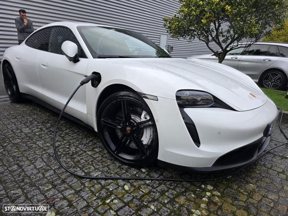 Porsche Taycan 4S - 2