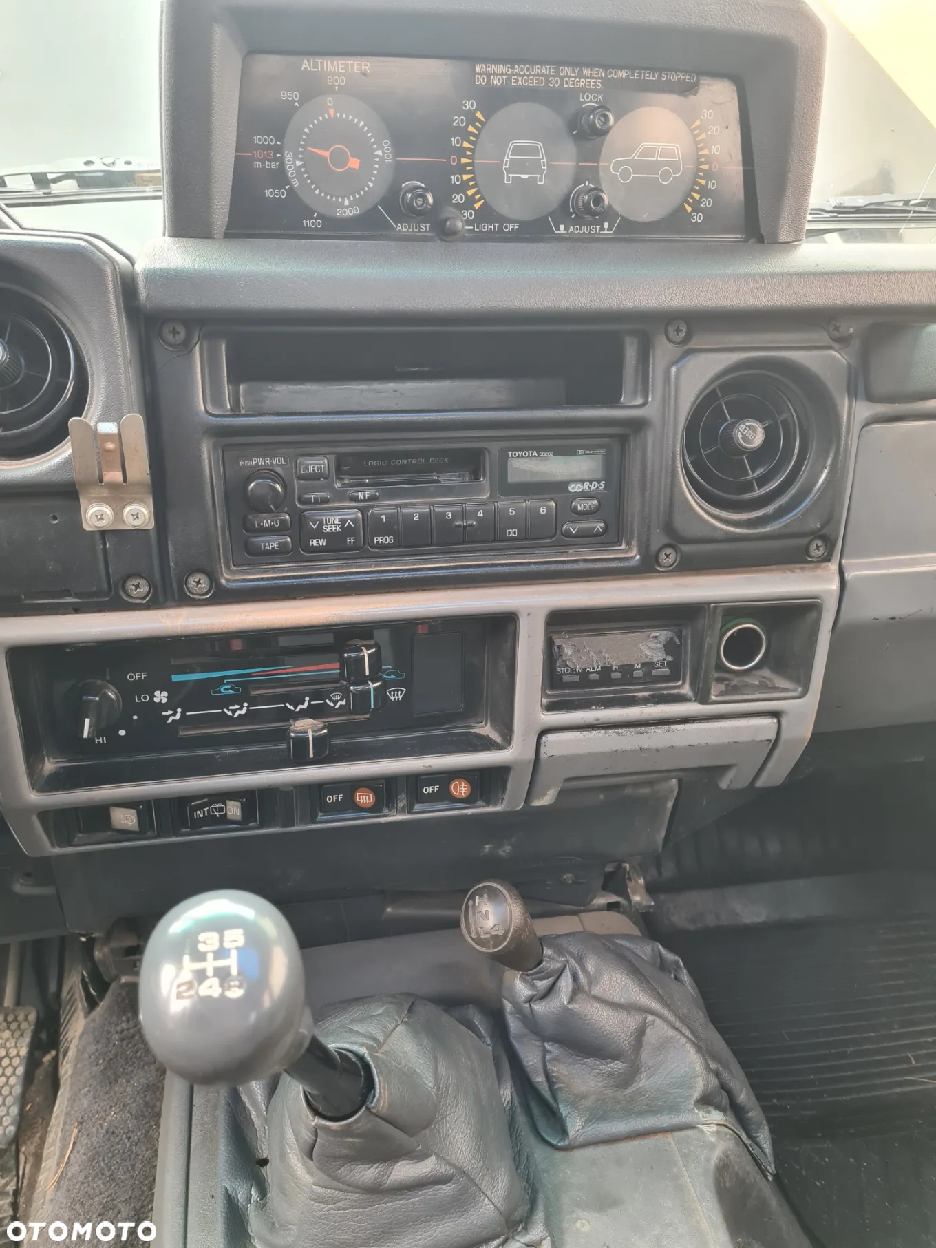 Toyota Land Cruiser LJ70 - 19