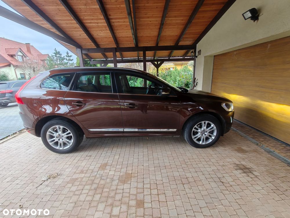 Volvo XC 60 D4 AWD Summum - 1