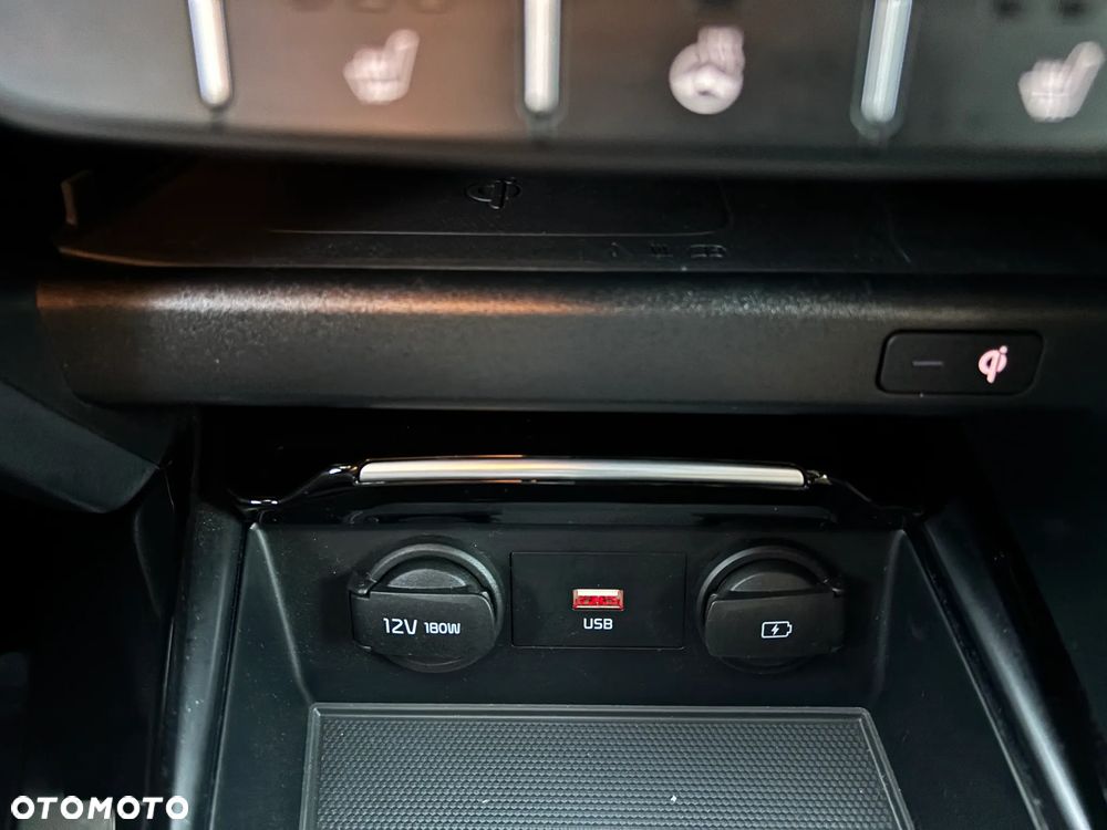 Kia ProCeed 1.6 T-GDI DCT7 OPF GT - 19