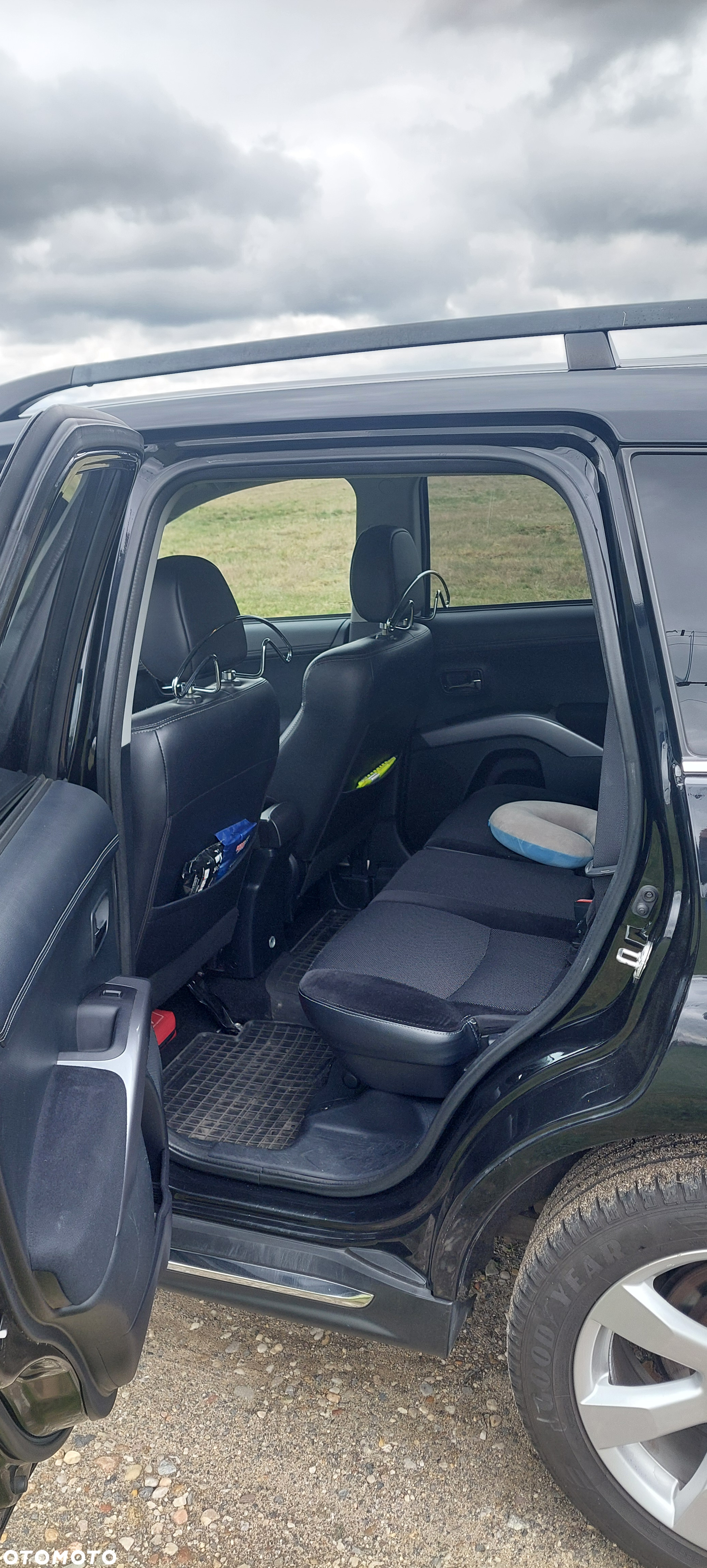 Mitsubishi Outlander 2.2 DI-D 4WD Intense - 9