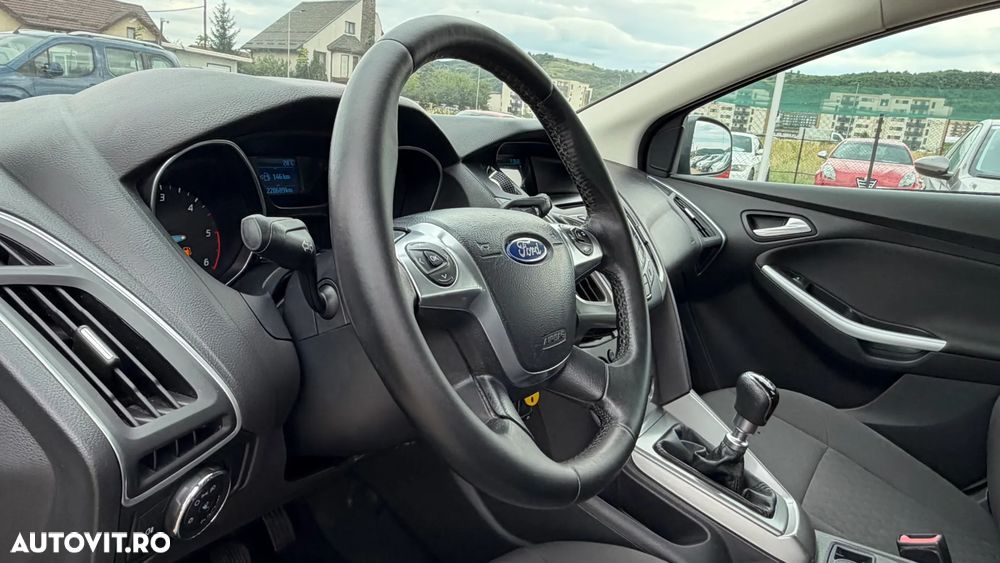 Ford Focus 1.6 TDCI DPF Start-Stopp-System Trend - 19