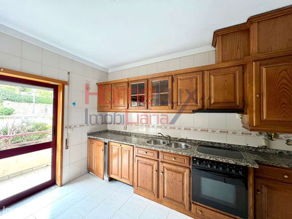 Apartamento T4 em Lamego - Grande imagem: 3/32