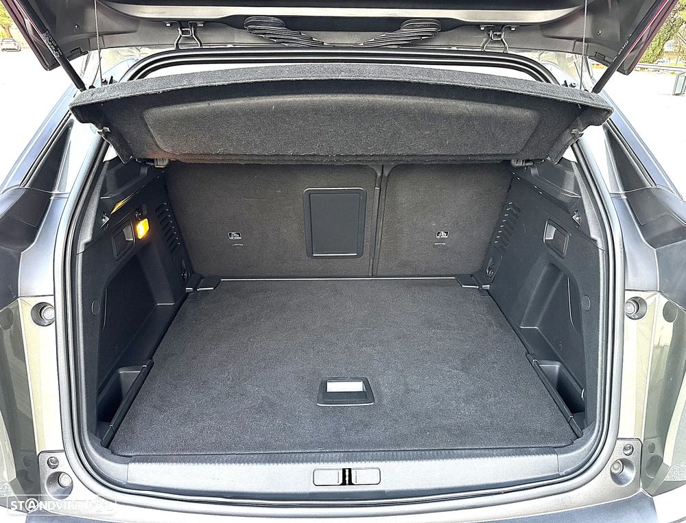 Peugeot 3008 1.5 BlueHDi Style - 16